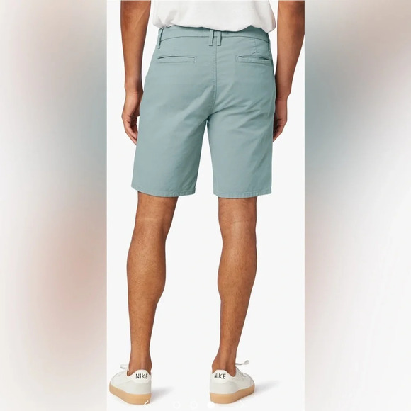 Joe’s THE BRIXTON TROUSER SHORTS in CAPRI
SEA - Picture 5 of 8
